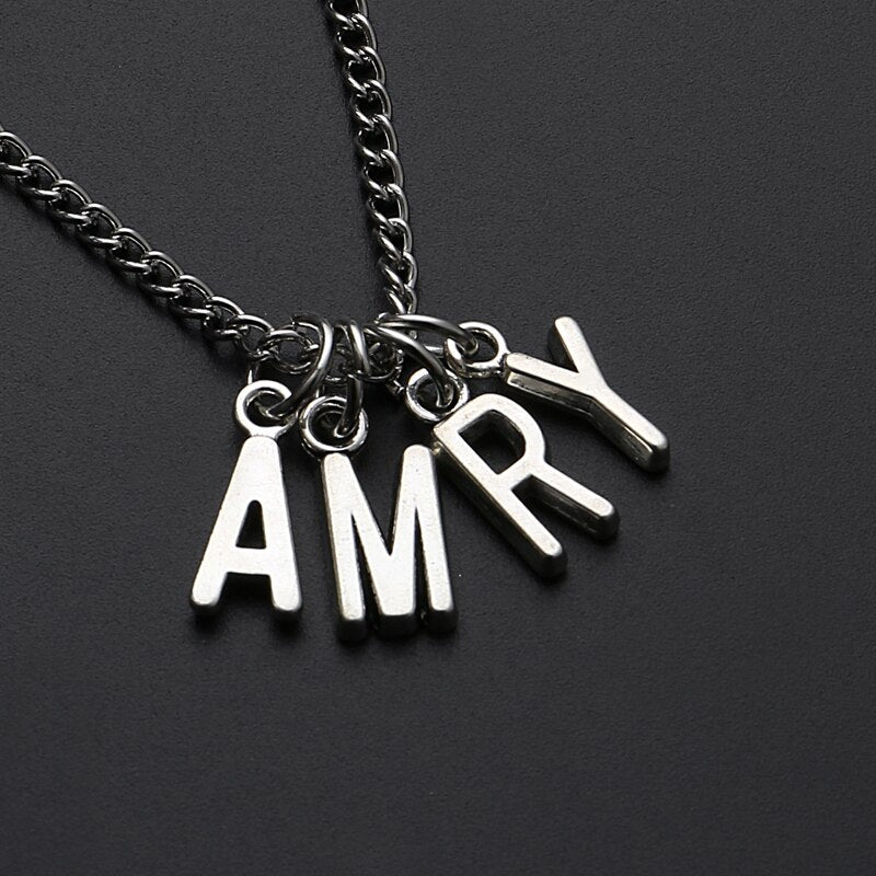 Collier (plusieurs groupes)