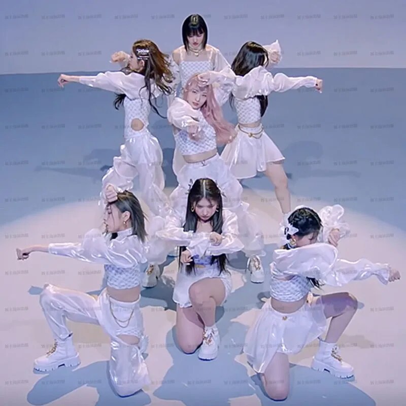 Tenue entière de NMIXX