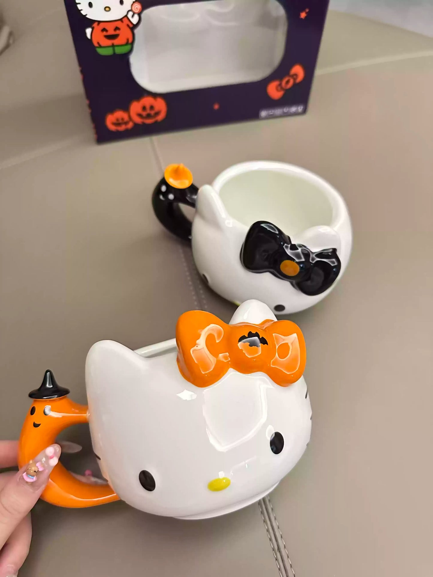 Tasse Hello Kitty - Halloween