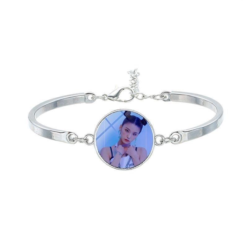 BRACELET ITZY - BEST KPOP SHOP