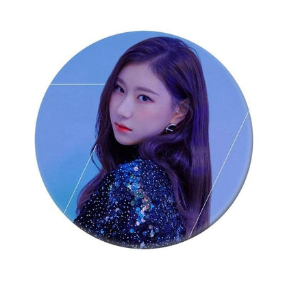 BADGE ITZY - BEST KPOP SHOP