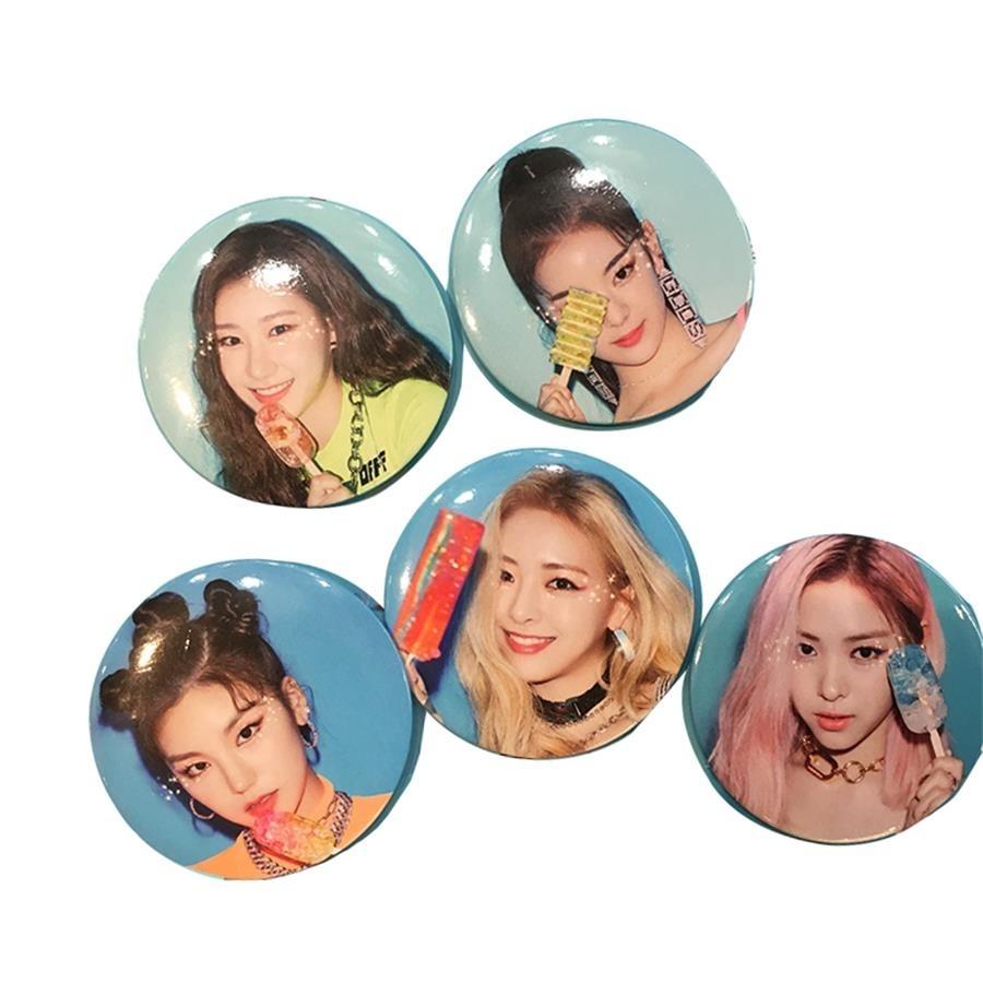Badge ITZY // KPOP - BEST KPOP SHOP