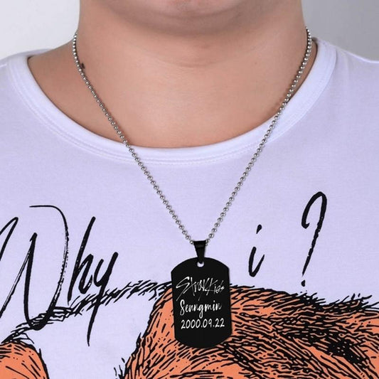 Pendentif et chaîne Stray Kids - BEST KPOP SHOP