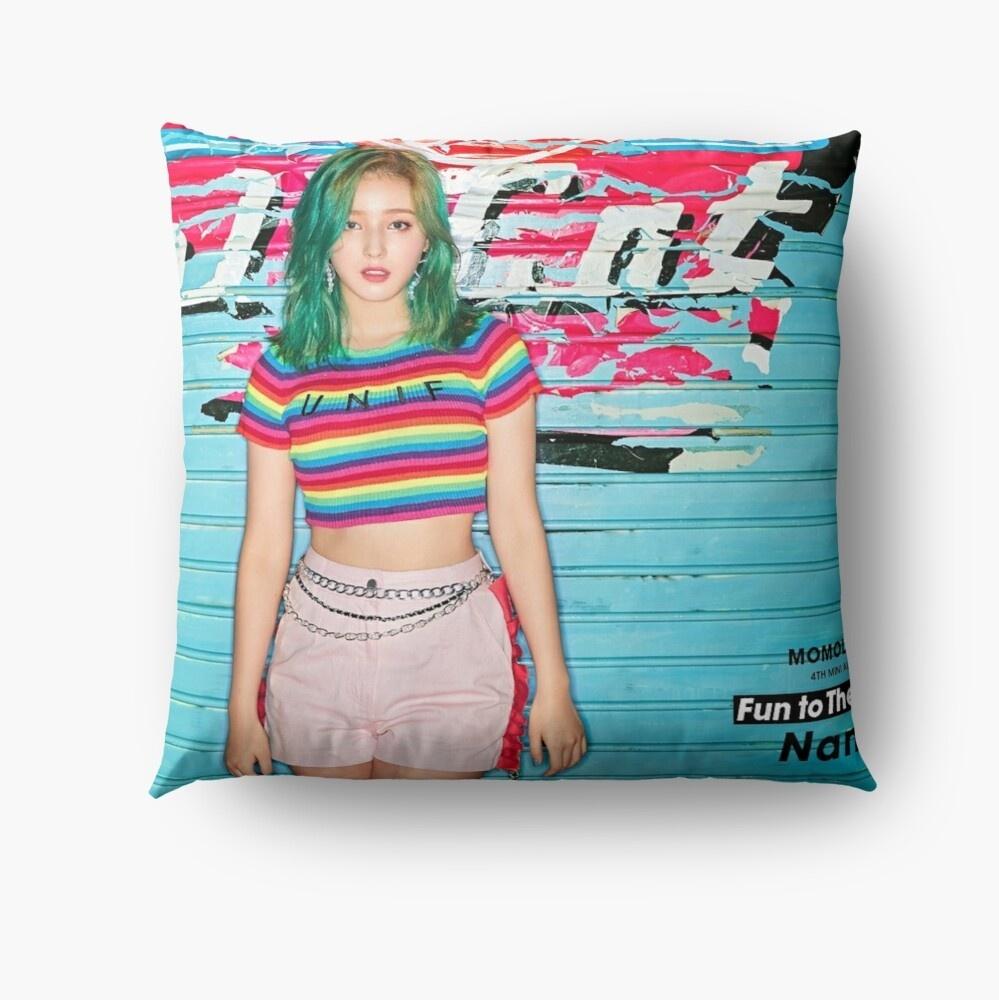 Coussin Momoland - BEST KPOP SHOP