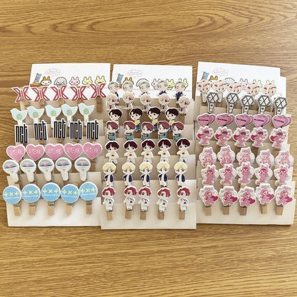 Petites pinces pour accrocher des Photocards en forme BTS/ BLACKPINK/ EXO/ GOT7/ TWICE/ TXT/ IZONE/ NCT - BEST KPOP SHOP
