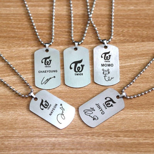 Collier TWICE - BEST KPOP SHOP