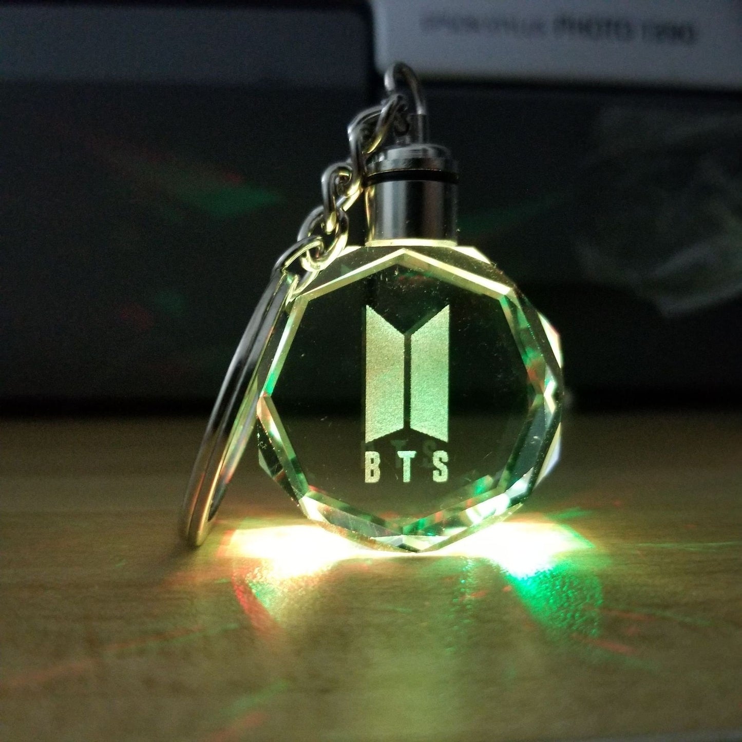 Crystal Lumineux change de couleurs BTS - BEST KPOP SHOP