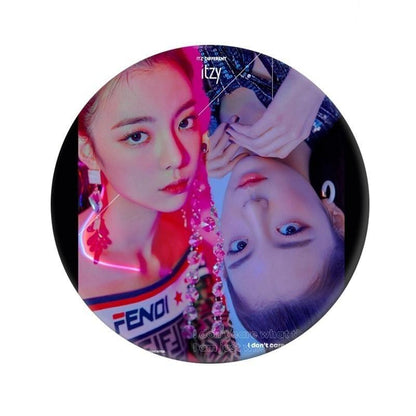 BADGE ITZY - BEST KPOP SHOP