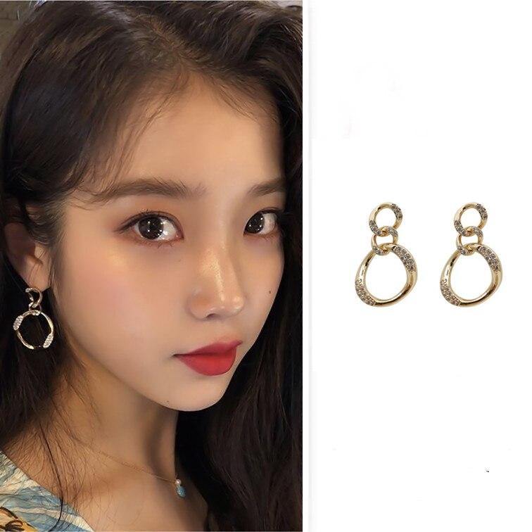 30 styles de bocules d'oreilles IU - BEST KPOP SHOP