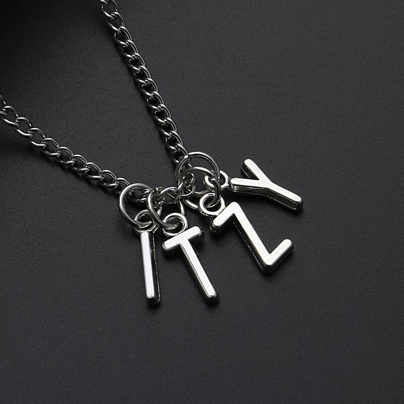 Collier (plusieurs groupes)