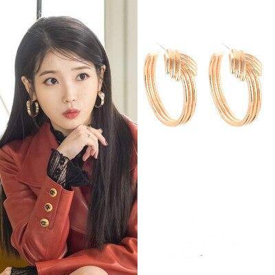 30 styles de bocules d'oreilles IU - BEST KPOP SHOP