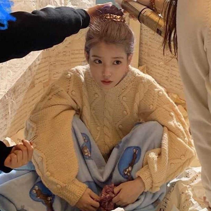 |5:100014064;14:202520811#Beige sweater|5:361386;14:202520811#Beige sweater|5:361385;14:202520811#Beige sweater