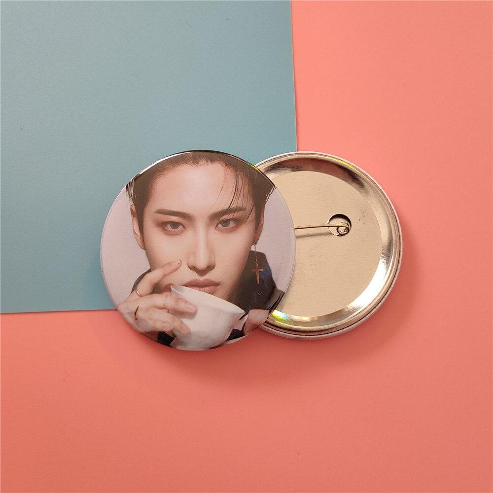 BADGE ATEEZ // KPOP - BEST KPOP SHOP