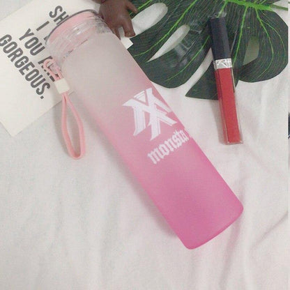 Bouteille d'eau MONSTA X 500 ml - BEST KPOP SHOP