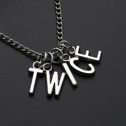 Collier (plusieurs groupes)