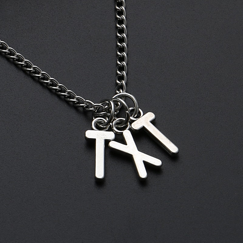 Collier (plusieurs groupes)